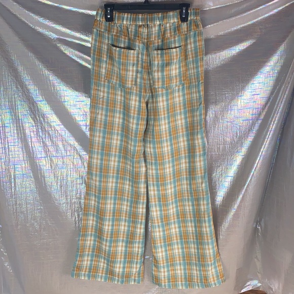 LISTICLE Plaid Button-Up Elastic Back Bell Pants - Picture 4 of 7